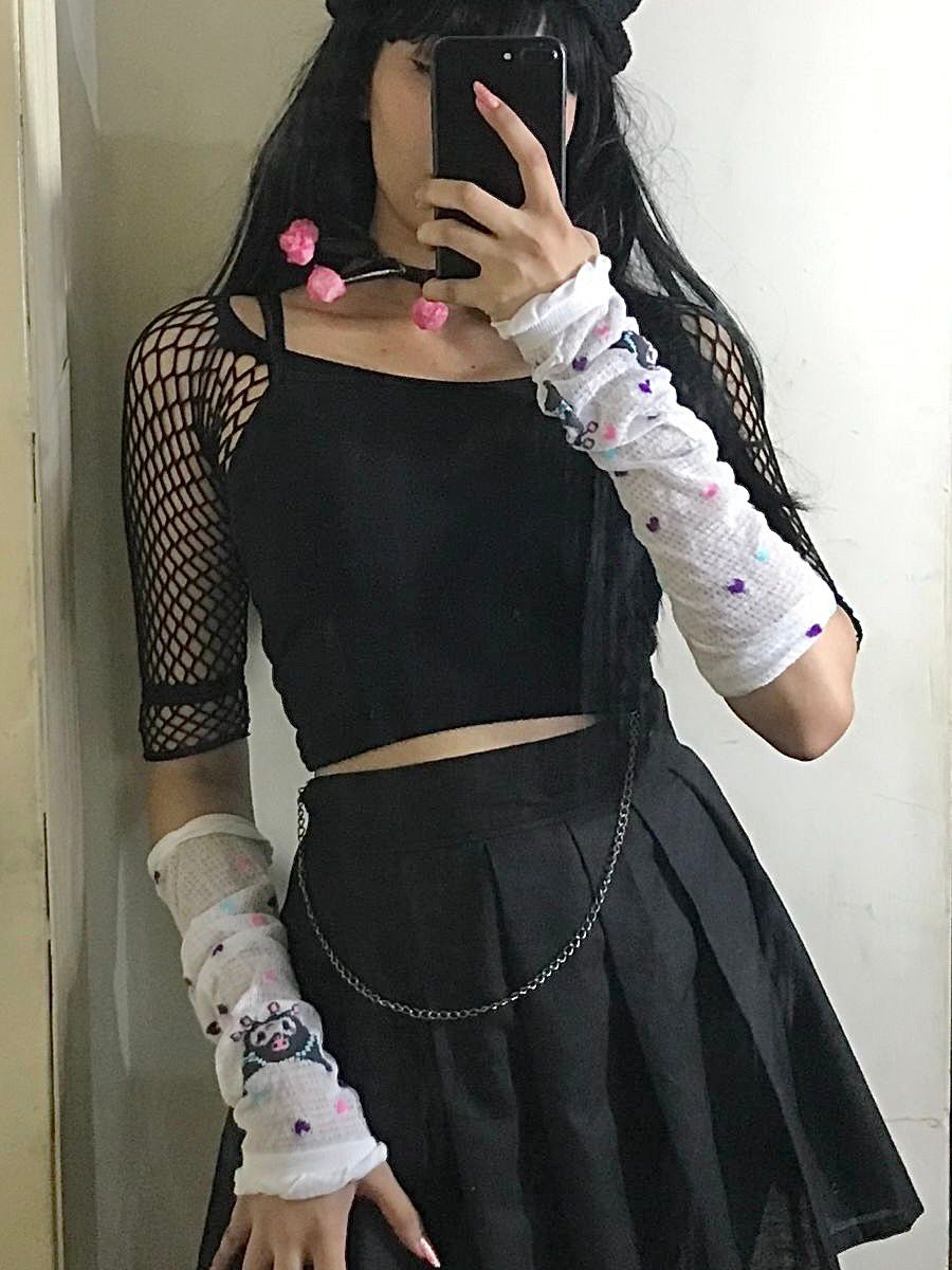 Sanrio White Sleeves (Hello Kitty & Kuromi)
