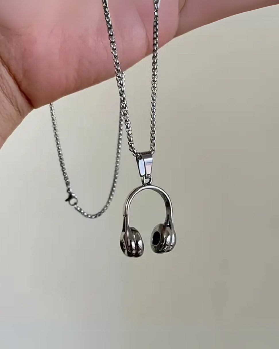 Silver Headphone Chain Necklace