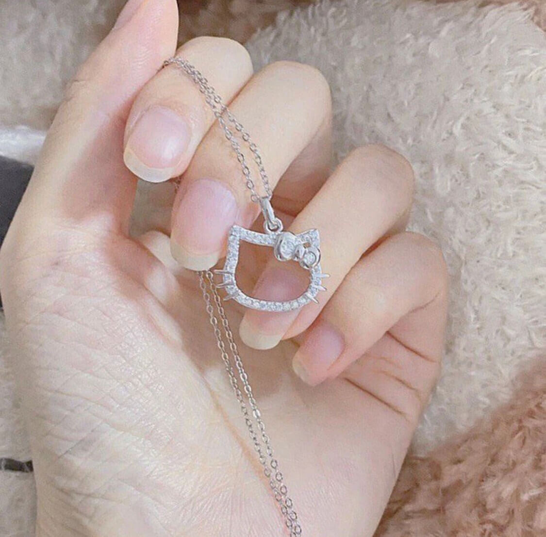 Hello Kitty Hollow Set