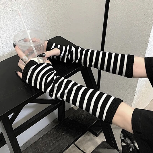 Black & White Striped Long Sleeves