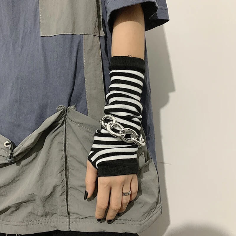 Black & White Striped Long Sleeves