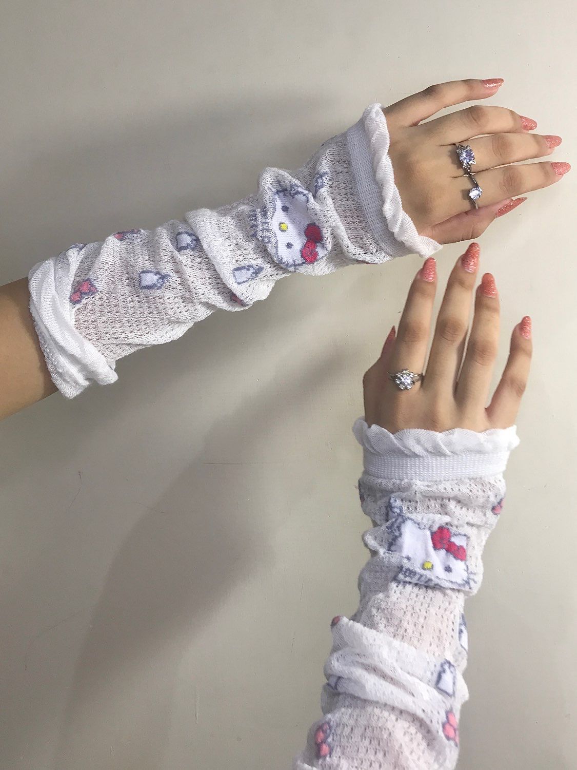 Sanrio White Sleeves (Hello Kitty & Kuromi)