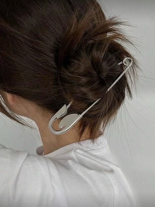 Oversized Safety Pin Hair Clip